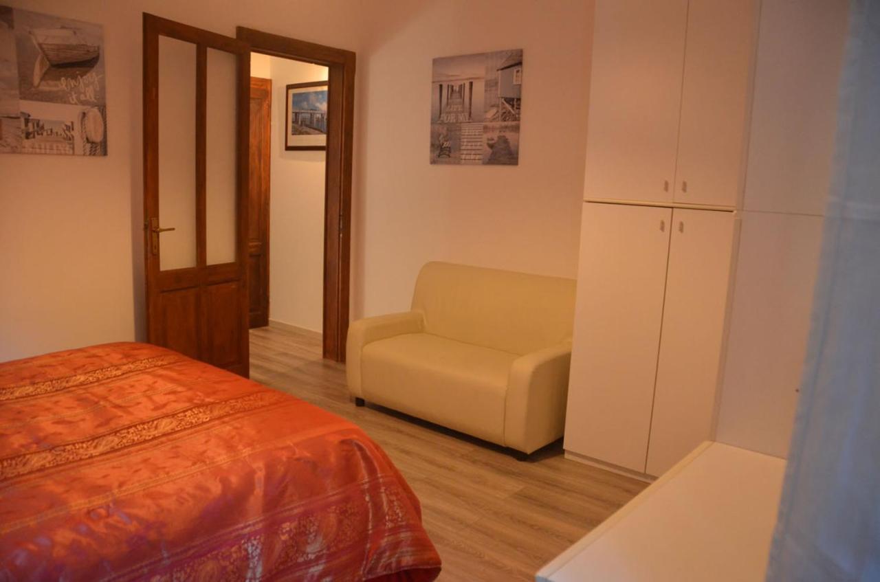 Cabianca Apartment โอเมญา ภายนอก รูปภาพ