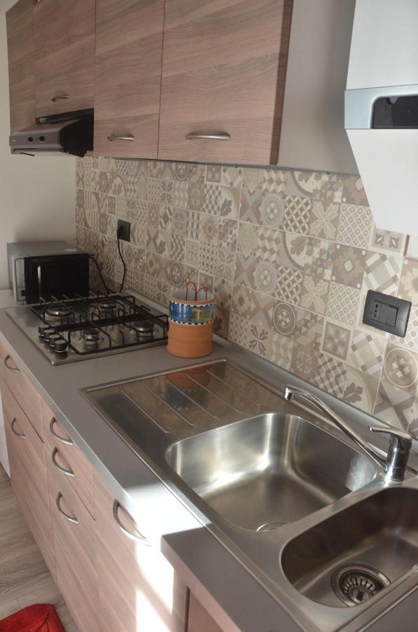 Cabianca Apartment โอเมญา ภายนอก รูปภาพ
